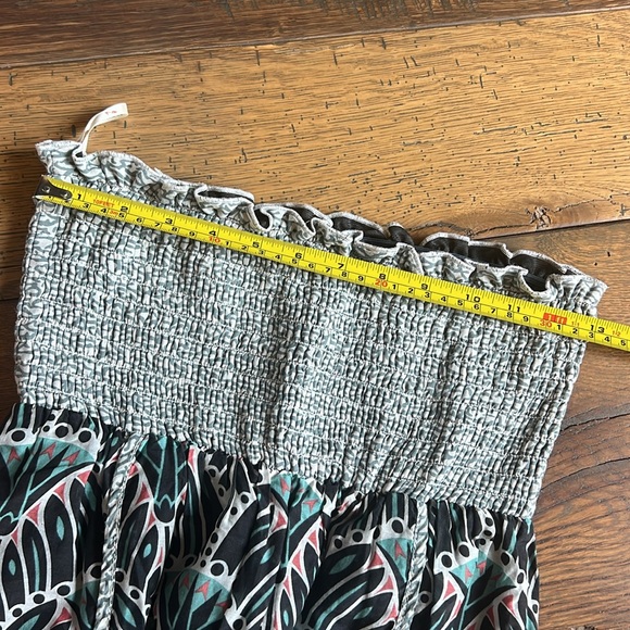 Theme Tube Dress - Picture 6 of 9